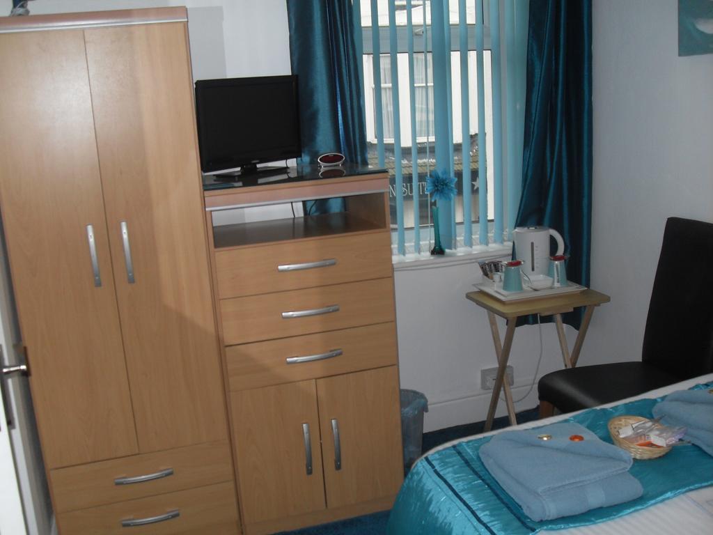 Beeches Hotel Blackpool Buitenkant foto